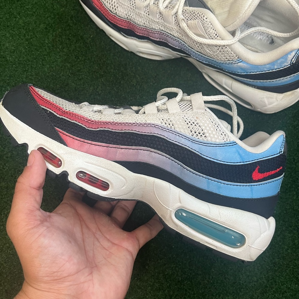 Size 9 Air Max 95 Blue Red Gradient 2019